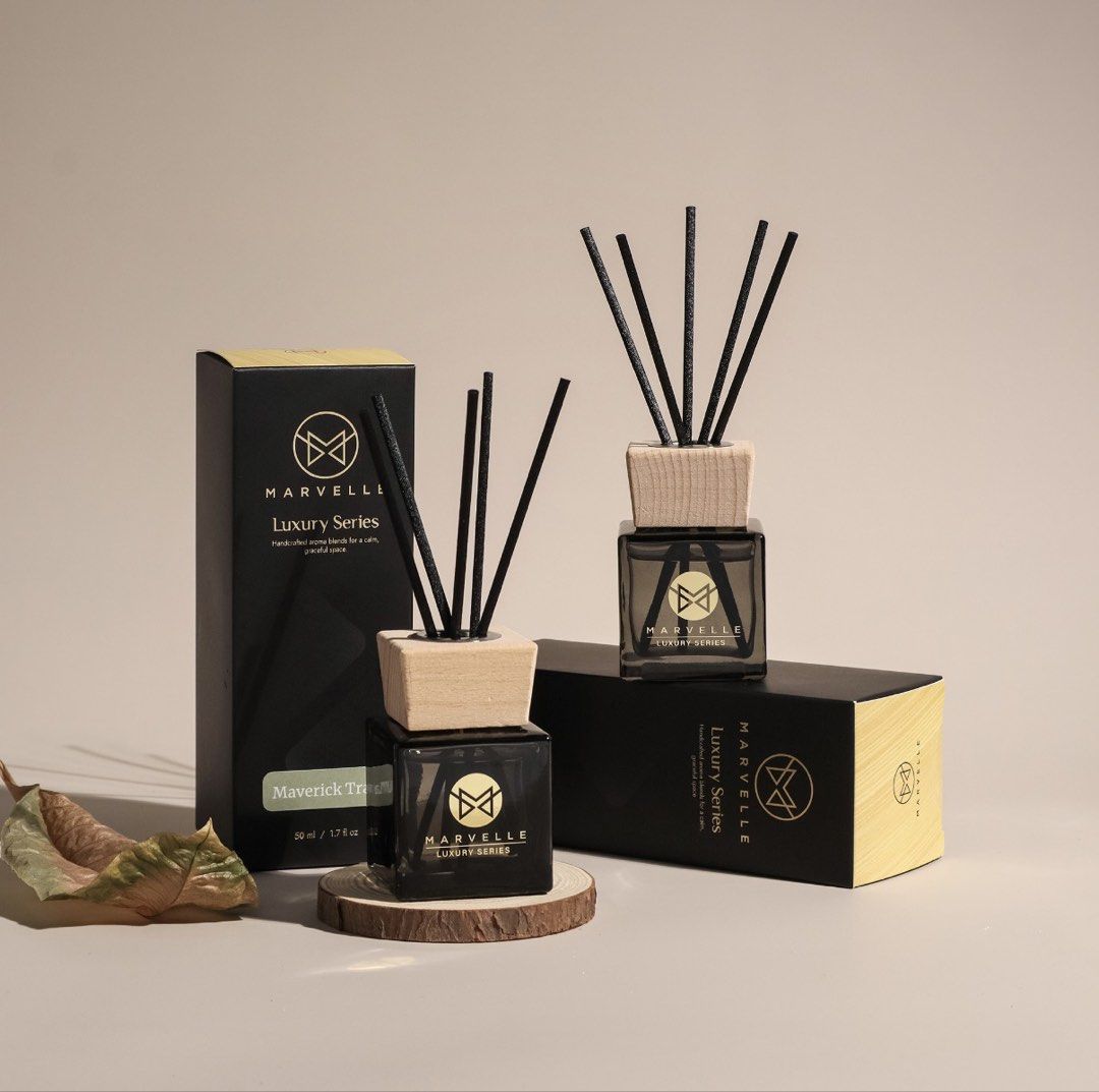 MARVELLE Reed Diffuser (Category: Home Fragrance) located in Singapore. Submitted by oryano (Listing ID 1453619096, Image 1). Description: 50 ml Reed Diffuser Collection Crafted in small batches, our reed diffusers are designed to bring a subtle yet lasting fragrance to your favourite spaces. Perfect for bedrooms, study areas, work desks, bathrooms, and entryways. Scent: Maverick Trail Inspired by the character of Santal 33, this scent blends war