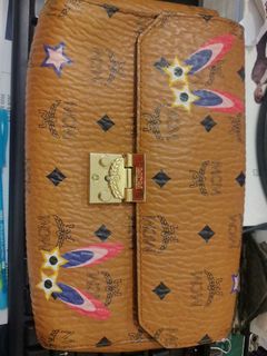 (Category: ) located in . Submitted by angelzshoppe (Listing ID 1453486078, Image 1). Description: .