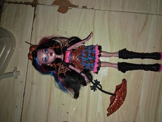 (Category: ) located in . Submitted by monsterhigh332 (Listing ID 1453519770, Image 1). Description: .