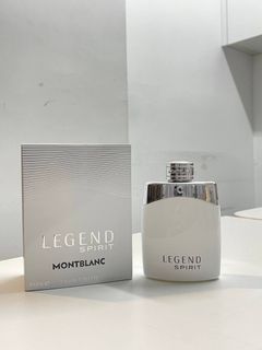 (Category: ) located in . Submitted by fragranceParfumdealer (Listing ID 1453528559, Image 1). Description: .