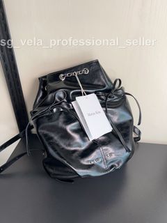(Category: ) located in . Submitted by outlet_seller_jennie (Listing ID 1453594772, Image 1). Description: .