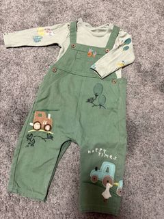 (Category: ) located in . Submitted by busyraboutique (Listing ID 1453561018, Image 1). Description: .