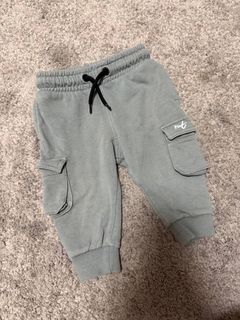 (Category: ) located in . Submitted by busyraboutique (Listing ID 1453562146, Image 1). Description: .