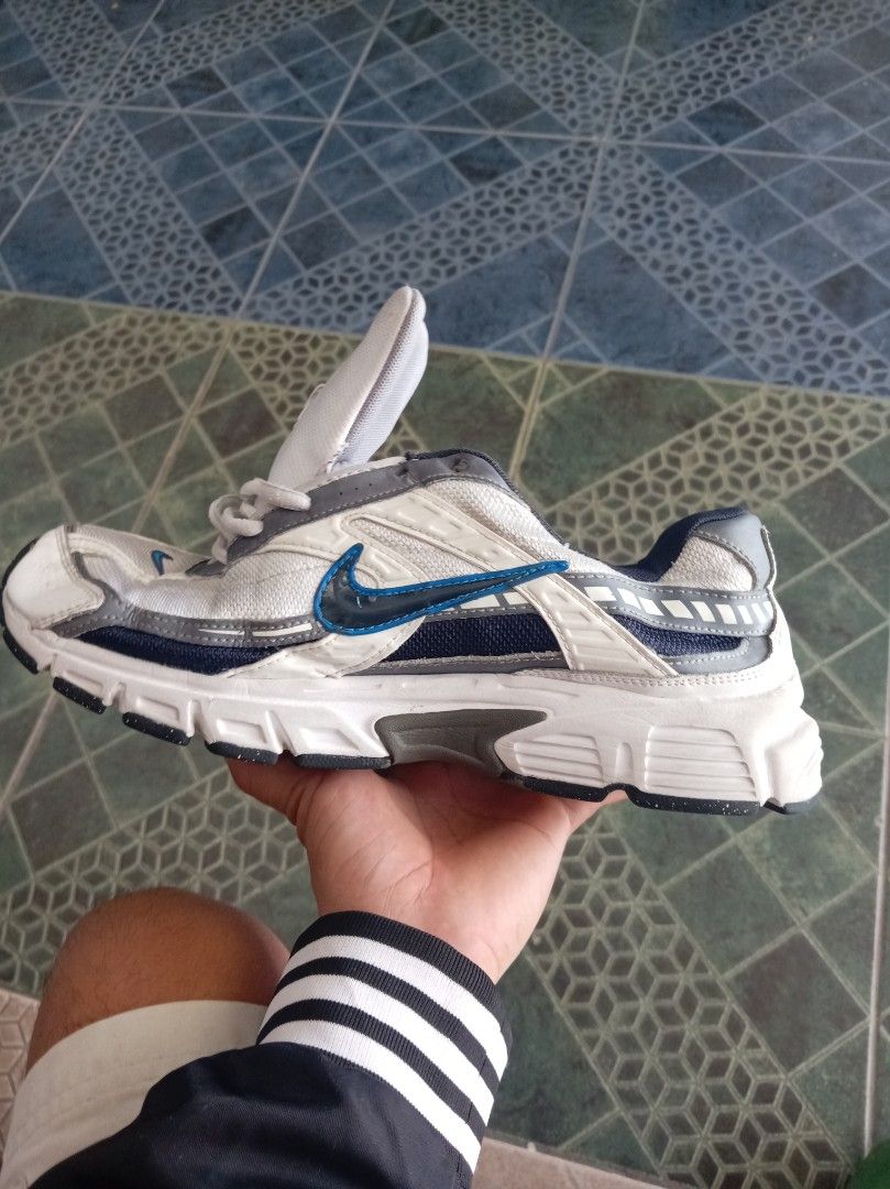 Nike Initiator Shoes (Category: Sneakers) located in Andop. Submitted by source8600 (Listing ID 1453463415, Image 2). Description: -Authenticit Nike Initiator Shoes -Size 10.5 fit -Execellent condition.