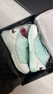 由 SneakersEvil (刊登 ID 1453477365，圖片 1) 提交，位於 的 (類別：)，說明：。