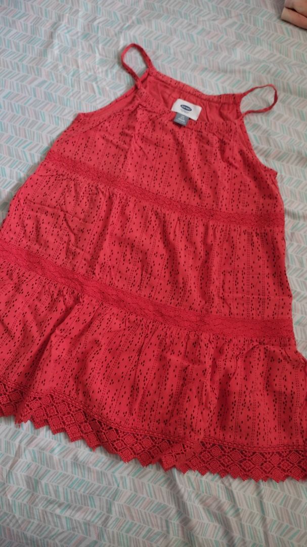Old Navy kids dress (Category: Babies & Kids Fashion) located in Paranaque City. Submitted by cinnabelle (Listing ID 1453513051, Image 3). Description: red orange tiered dress from Old Navy. Eyelet pattern with dark dots and lace trim. Spaghetti straps. Perfect for summer!.