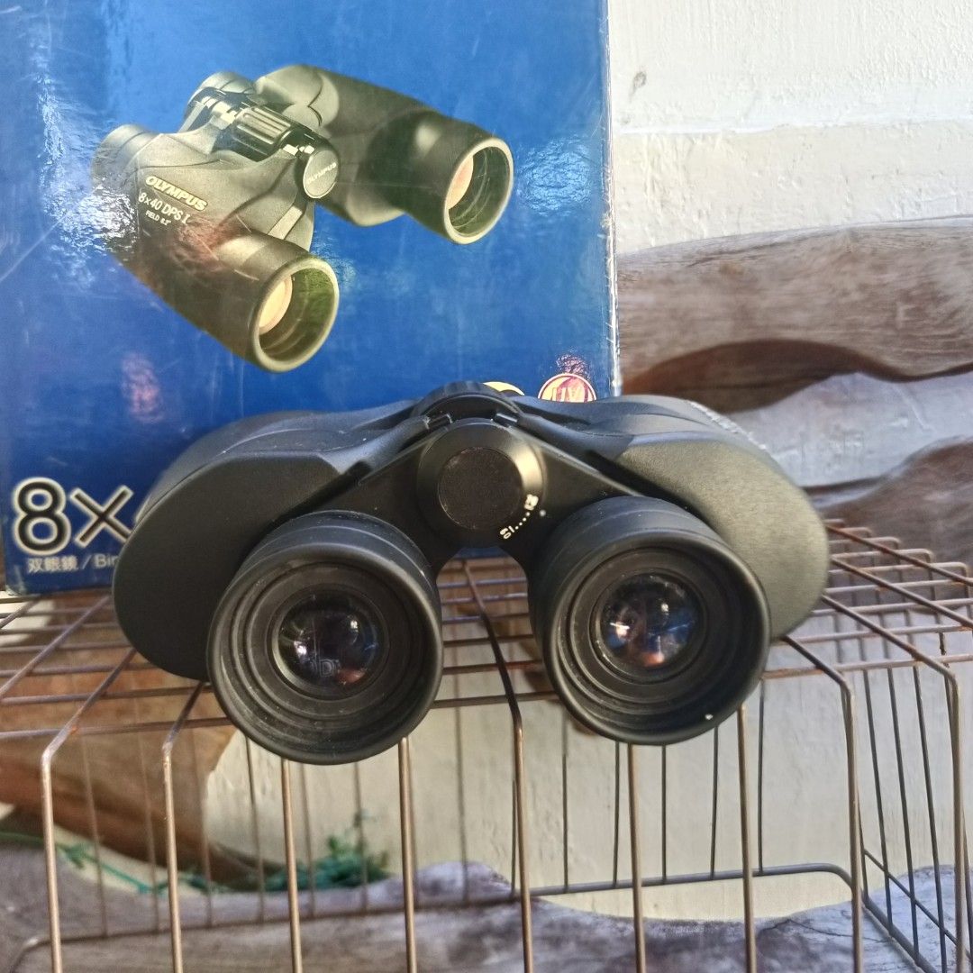 Olympus 8x40 DPSI Binoculars (Category: Hiking & Camping) located in Lucena. Submitted by Spooony.vtg (Listing ID 1453501976, Image 3). Description: .
