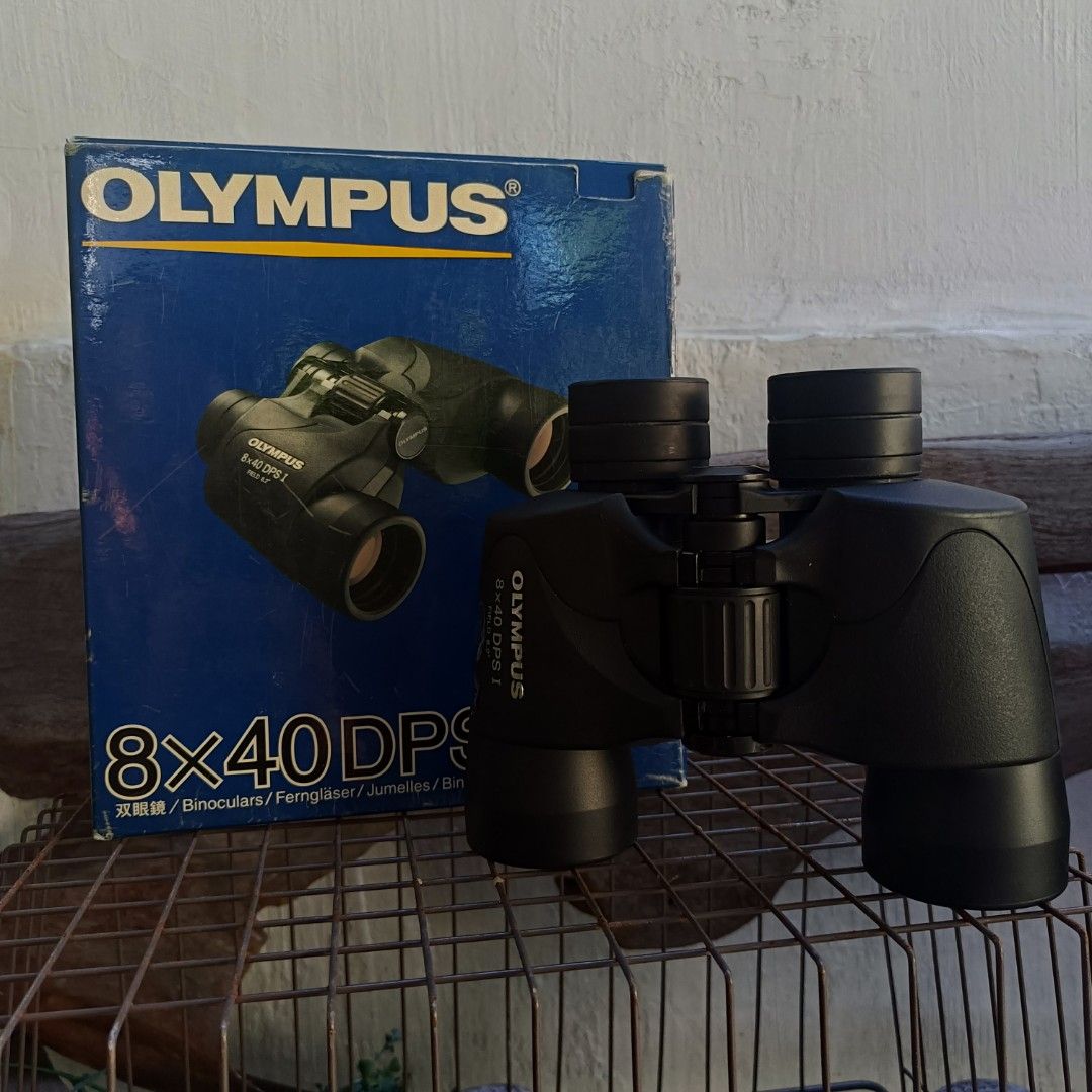 Olympus 8x40 DPSI Binoculars (Category: Hiking & Camping) located in Lucena. Submitted by Spooony.vtg (Listing ID 1453501976, Image 1). Description: .