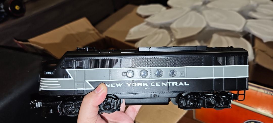 O-Scale Model Train Lot (Category: Vehicle & Diecast Models) located in Caloocan City. Submitted by rboretski74 (Listing ID 1453493701, Image 2). Description: For sale O scale train lot Lionel NYC EMD FT AA units and B unit. Only one A unit is powered K-Line NYC Alco RS-3. Missing parts (see pics) Lionel NYC illuminated passenger cars. These are smaller compared to the engines P36,500 for the set. Negotiable Shipping by Lalamove or LBC/J&T Meetup
