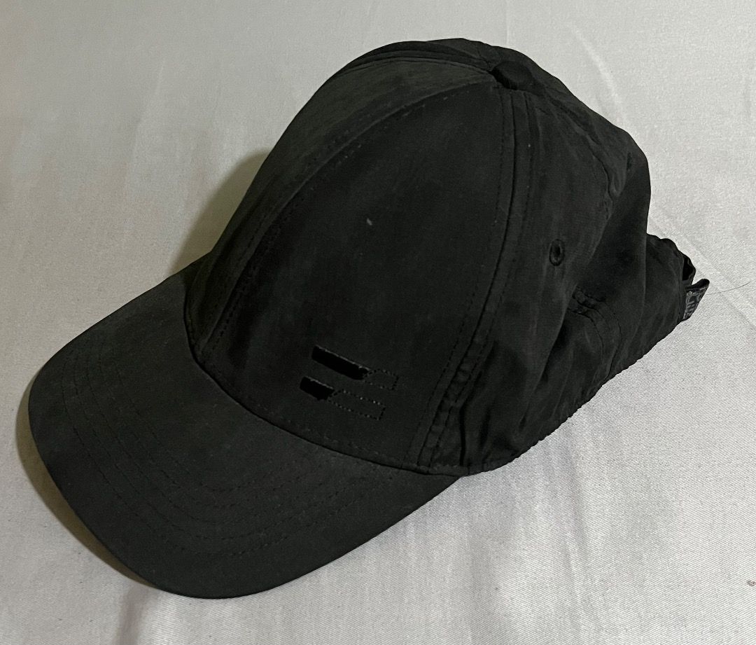 OXGN Black Cap (Category: Caps & Hats) located in Quezon City. Submitted by gus_07 (Listing ID 1453578923, Image 1). Description: Original RFS: Decluttering Location: Near UP Diliman, Quezon City.