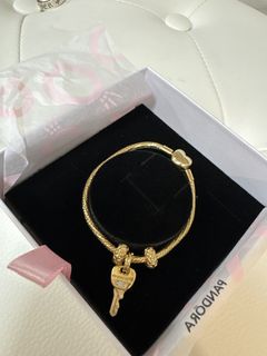 （分類：）位於 。 由 lalalubeanx 提交（商品編號 1453546562，圖片 1）。簡介： 。