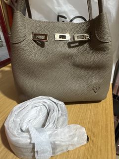 （分類：）位於 。 由 ybp22j2hwz21752 提交（商品編號 1453586441，圖片 1）。簡介： 。