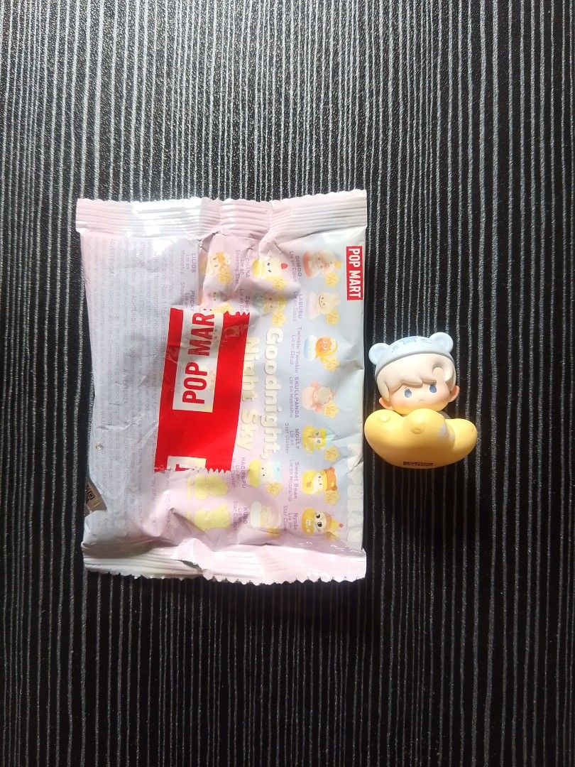 POP MART Pop Bean Goodnight Series Blind Box Figure (Category: Designer & Blind Box Toys) located in Quezon City. Submitted by osaki.drew (Listing ID 1453543094, Image 1). Description: - POP MART Goodnight Series blind box figure - Features the adorable character on the cloud - Brand new, comes with original packaging - Ideal for collectors or as a thoughtful gift.
