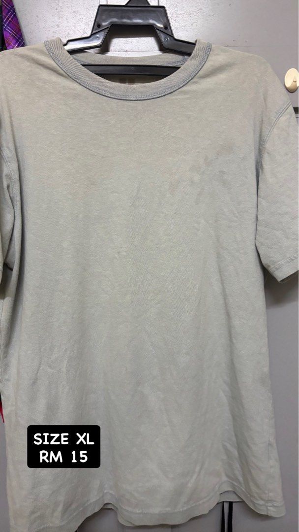 PRELOVED (Category: Activewear) located in Shah Alam. Submitted by imryasin (Listing ID 1453532227, Image 3). Description: DM ME FOR MORE INFO.