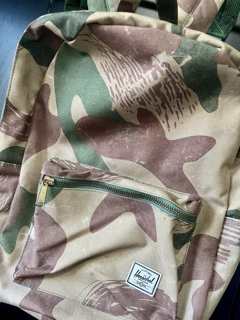 Preloved Herschel Settlement 23L Backpack (Category: Backpacks) located in Lapu Lapu. Submitted by yscbn (Listing ID 1453545813, Image 3). Description: Bag is still in very good condition. Used not more than 3x. .