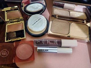 (Category: ) located in . Submitted by declutterme04 (Listing ID 1453585520, Image 1). Description: .