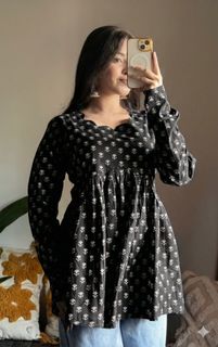 (Category: ) located in . Submitted by mithrafashionstyle_999 (Listing ID 1453554663, Image 1). Description: .