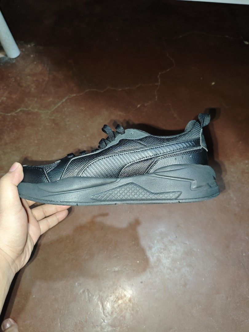 Puma X-Ray Trainers (Size 10.5, Black-Dark Shadow) (Category: Sneakers) located in Manila. Submitted by lim17less (Listing ID 1453566966, Image 3). Description: [RUSH] bought from Puma Philippines S*opee bagong bago, damaged box nga lang rfs: sinukat lang literal, 'di nagamit ever natambak lang payment first kung ship meetups: Manila, QC, Makati, drop loc na lang tignan natin kung malapit.