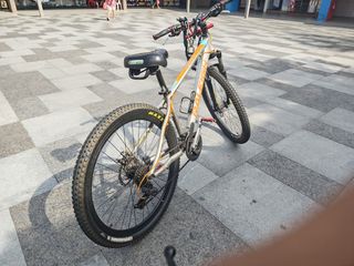 (Category: ) located in . Submitted by lelong.sg168 (Listing ID 1453450778, Image 1). Description: .