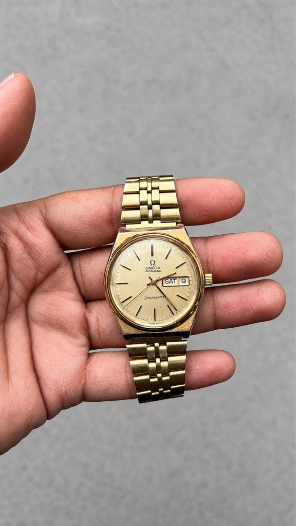 Rare Vintage Omega Seamaster Ref.166.0210 (Category: Luxury Watches) located in Caloocan City. Submitted by _alennchan (Listing ID 1453540252, Image 1). Description: Rare Vintage Omega Seamaster Ref.166.0210 - Year 1975 - Rare Gold Cream Dial - Cal.1022 - Condition: 9.8/10 - No issue/ Mint condition - Up to 8.5 Wrist Size - Case size approx 35mm - Ref. 166.0210 - Automatic Movement - Comes with replacement box Inclusions: Replacement box 🏷️ ₱27,