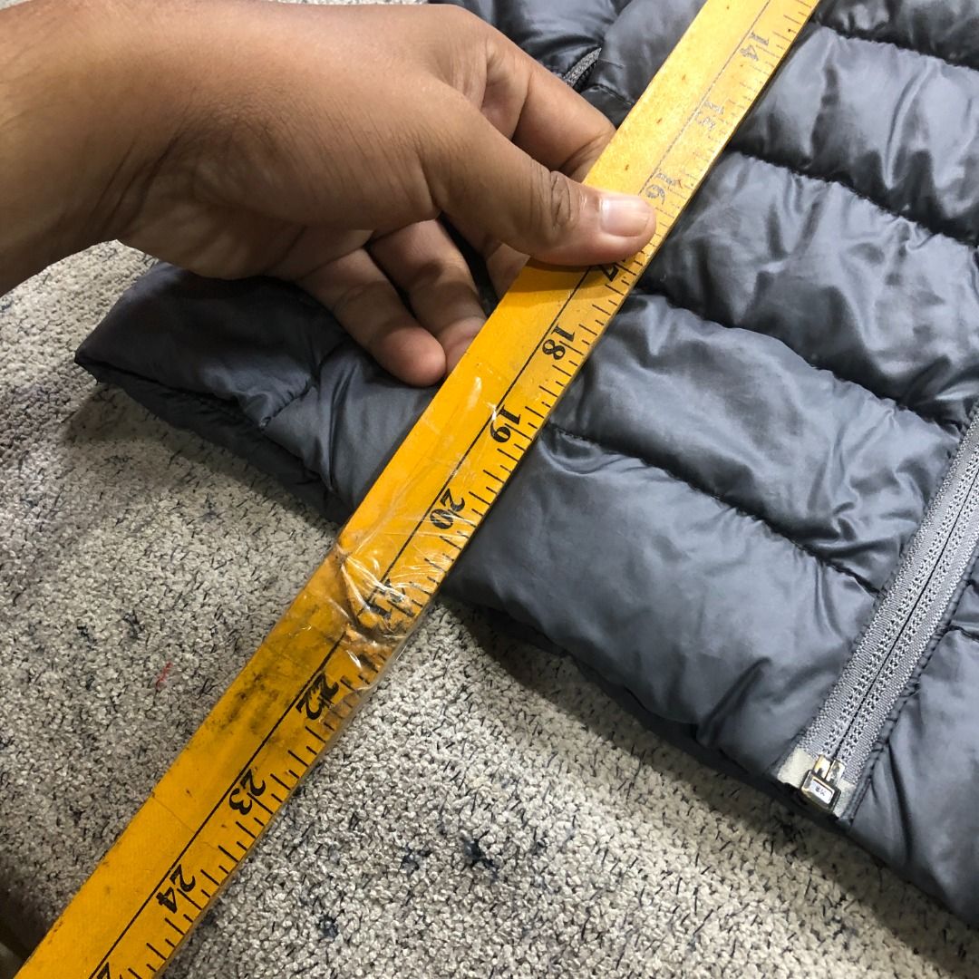 REI COOP Gillet Vest Grey Size Medium (Category: Babies & Kids Fashion) located in Santa Rosa. Submitted by sergids (Listing ID 1453538097, Image 3). Description: REI COOP Gillet Vest Grey Size Medium.
