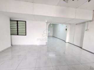 (Category: ) located in . Submitted by prop_star (Listing ID 1449715693, Image 1). Description: .
