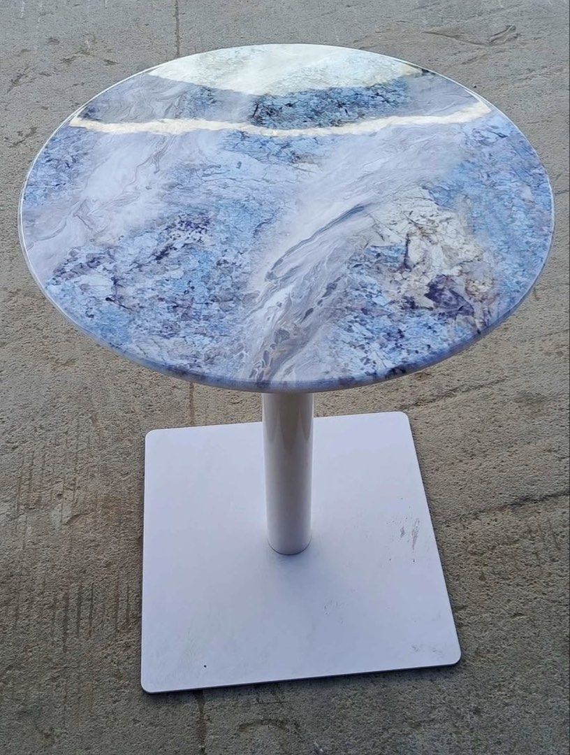 Round Marble Coffee Table (Category: Tables & Sets) located in Valenzuela. Submitted by jhagonzales (Listing ID 1453580416, Image 2). Description: .