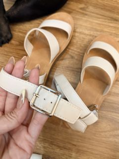 (Category: ) located in . Submitted by lalakawaii (Listing ID 1453606571, Image 1). Description: .