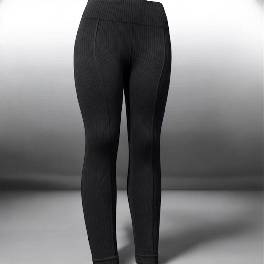 Seamless Workout Leggings - High Waisted Tummy Control (Category: Activewear) located in Manila. Submitted by shop815 (Listing ID 1453620534, Image 3). Description: - Comfortable and stylish seamless design - High-waisted for tummy control and a flattering fit - Versatile: Great for workouts or everyday wear - Stretchy fabric for a perfect fit - Available in multiple colors and styles.