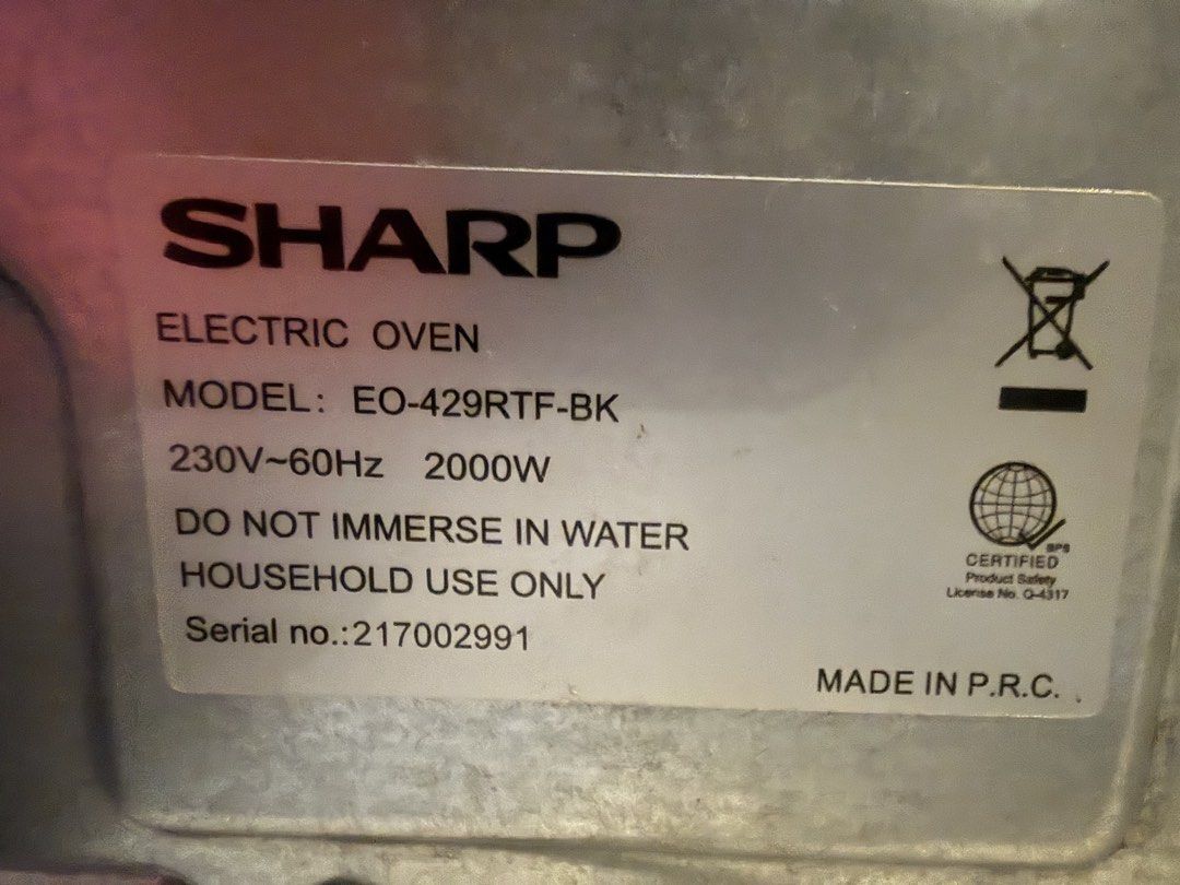 Sharp Electric Oven (Category: Ovens & Toasters) located in Mandaluyong City. Submitted by projectsaleph (Listing ID 1453523231, Image 2). Description: Parents bought it for my condo but I rarely use it 4 in 1 HEATING FUNCTION Convection Baking, Roasting and Rotisserie OVEN CAPACITY 42L POWER OUTPUT 2000W TEMPERATURE 90-230C TIMER 120 mins. UNIT DIMENSION(WHD) 550x478x327mm UNIT WEIGHT 10.7 KG.