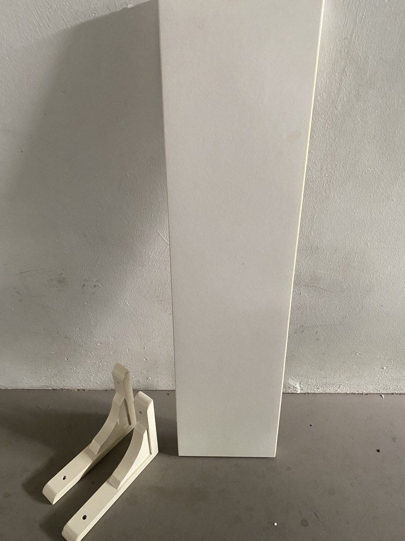 Shelf (Category: Shelves, Cabinets & Racks) located in Singapore. Submitted by Whitelily10 (Listing ID 1453547671, Image 3). Description: .