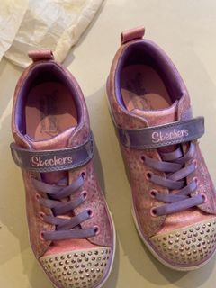 (Category: ) located in . Submitted by mom.and.little.madame (Listing ID 1453568834, Image 1). Description: .