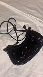 (Category: ) located in . Submitted by bowsthrift (Listing ID 1453553215, Image 1). Description: .