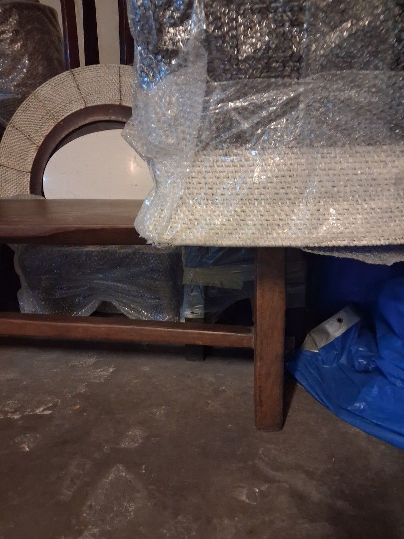 Solid molave wood bench (Category: Chairs) located in Taguig. Submitted by hoots_ (Listing ID 1453482259, Image 2). Description: .