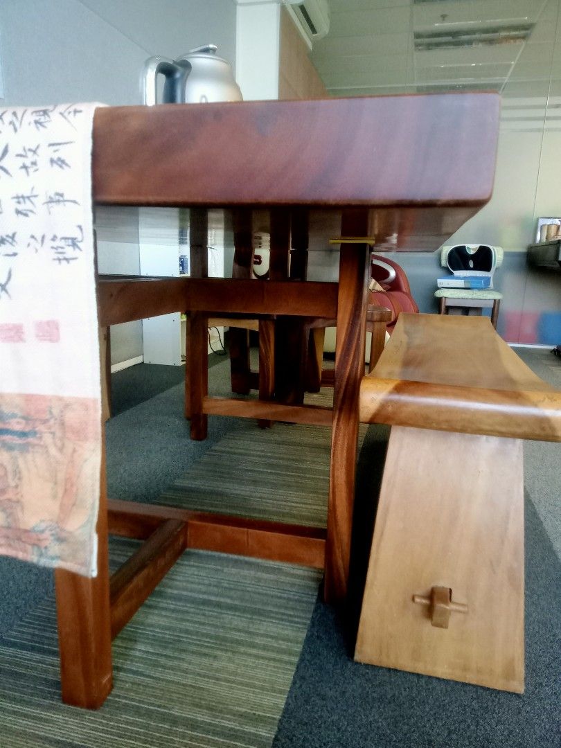 Solid Wood Dining Table (Category: Tables & Sets) located in Singapore. Submitted by michael1980gcs (Listing ID 1453514986, Image 2). Description: long-192m，weigh93m，high75m hp-98114617 - Solid wood dining table - Natural wood grain finish - Unique curved seat design on bench - Versatile: suitable for dining or as a workspace - Pickup only.
