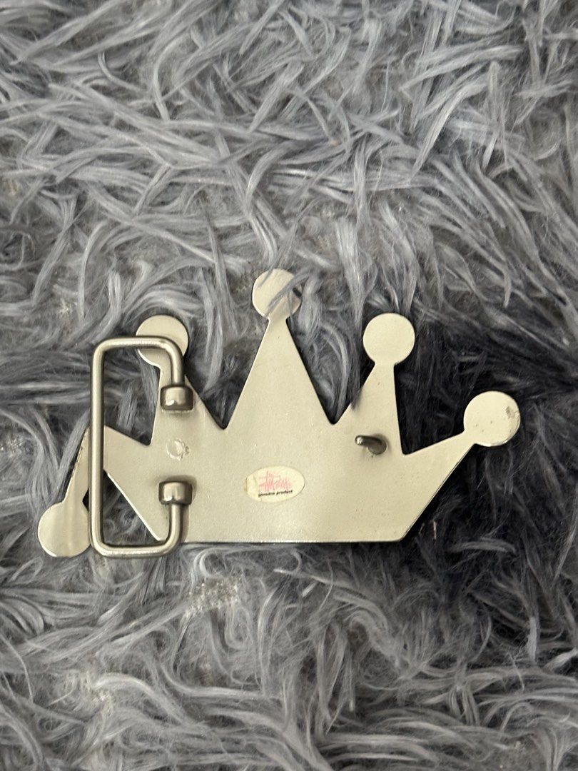 Stussy Crown Belt Buckle (Category: Belts) located in Manila. Submitted by markjason420 (Listing ID 1453582226, Image 2). Description: - Cool Stussy crown belt buckle - Silver tone metal - Stussy logo etched on the front - Great accessory to add flair to any outfit - Authentic item .