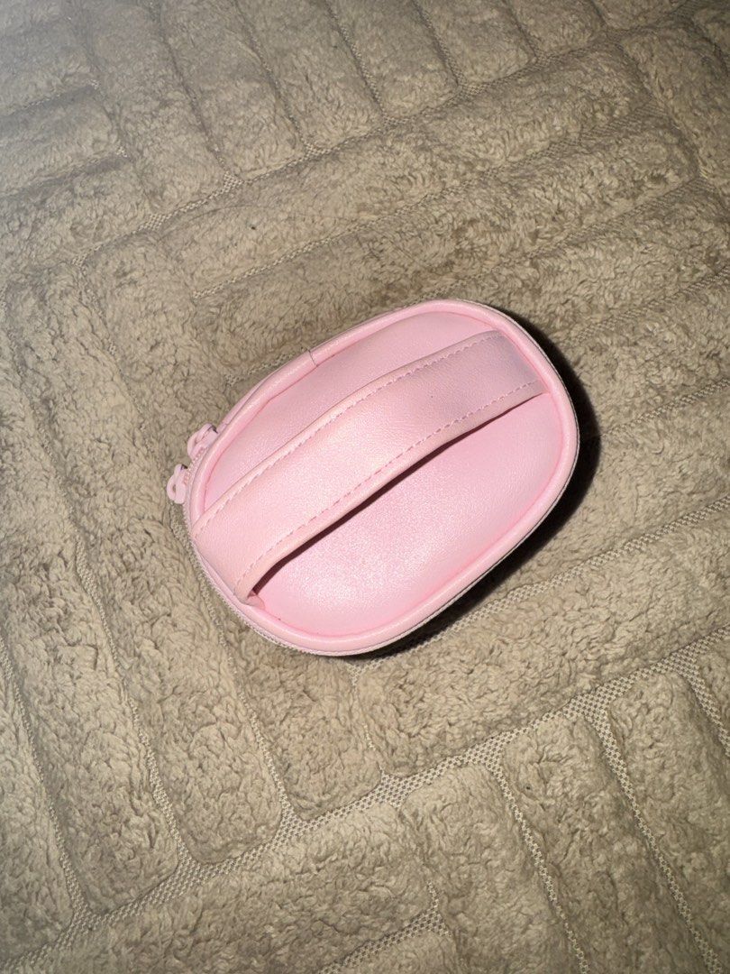 Sumikko gurashi mini makeup bag (Category: Purses & Pouches) located in Quezon City. Submitted by matchaislove (Listing ID 1453586858, Image 3). Description: .