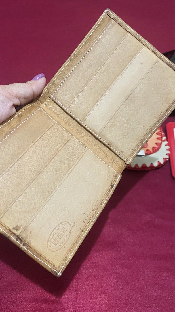 Take all assorted wallet,coin purse,card holder etc (Category: Wallets & Card holders) located in Quezon City. Submitted by sissymissy1527 (Listing ID 1453567962, Image 3). Description: Take all only.