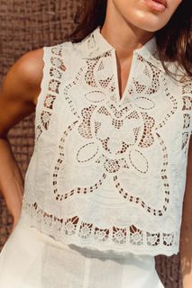 (Category: ) located in . Submitted by pleats.please (Listing ID 1453621131, Image 1). Description: .
