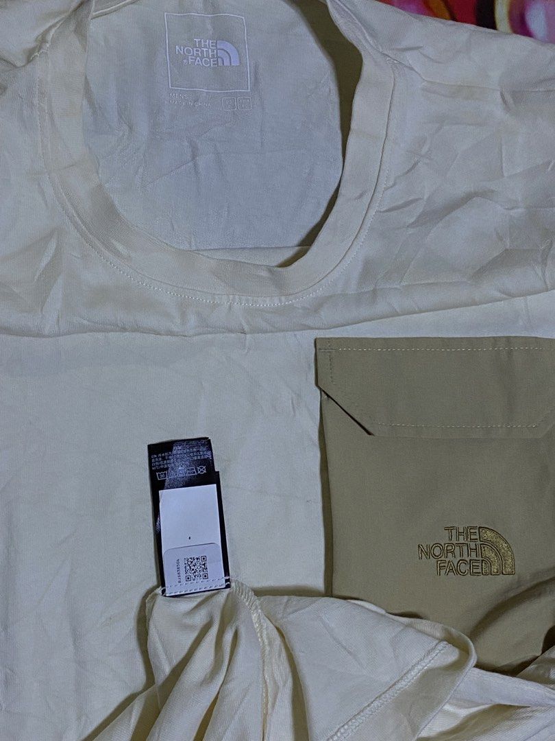 THE NORTH FACE POCKET TEE (Category: Activewear) located in Cebu City. Submitted by tjoafh (Listing ID 1453599625, Image 3). Description: US LARGE ASIA XL 22.5 x 29 NEW CONDITION PARDO CEBU LOC.