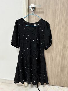 (Category: ) located in . Submitted by shircloset (Listing ID 1453483758, Image 1). Description: .