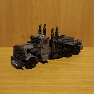 (Category: ) located in . Submitted by transformersparadise (Listing ID 1453575979, Image 1). Description: .
