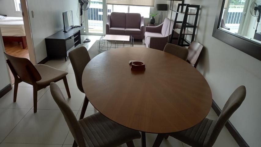 TWO SERENDRA -Aston Tower 1 BR FULLY FURNISHED (Category: Apartments & Condos) located in Quezon City. Submitted by mmariel_09274239298 (Listing ID 1453431663, Image 2). Description: CLEAN TITLE FULLY FURNISHED .