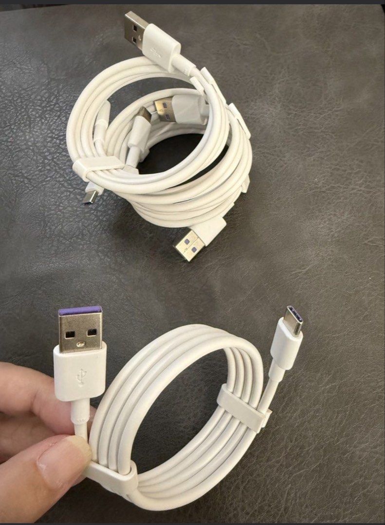 Type-C USB Cable – Android Compatible (Category: Chargers & Cables) located in Singapore. Submitted by zshop365 (Listing ID 1453520082, Image 1). Description: Type-C USB Cable – Android Compatible Brand new ✔️ Actual Photo,Unedited Product Shot ✔️ In Stock & Ready to Ship 1 for $5.50 2 for $10 Buy price exclude postage 📬 $2.50 for smartpac* [*with Tracking to mailbox] Mail out within 24hrs after payment & photo proof will be provided. 📦🤝Self-c
