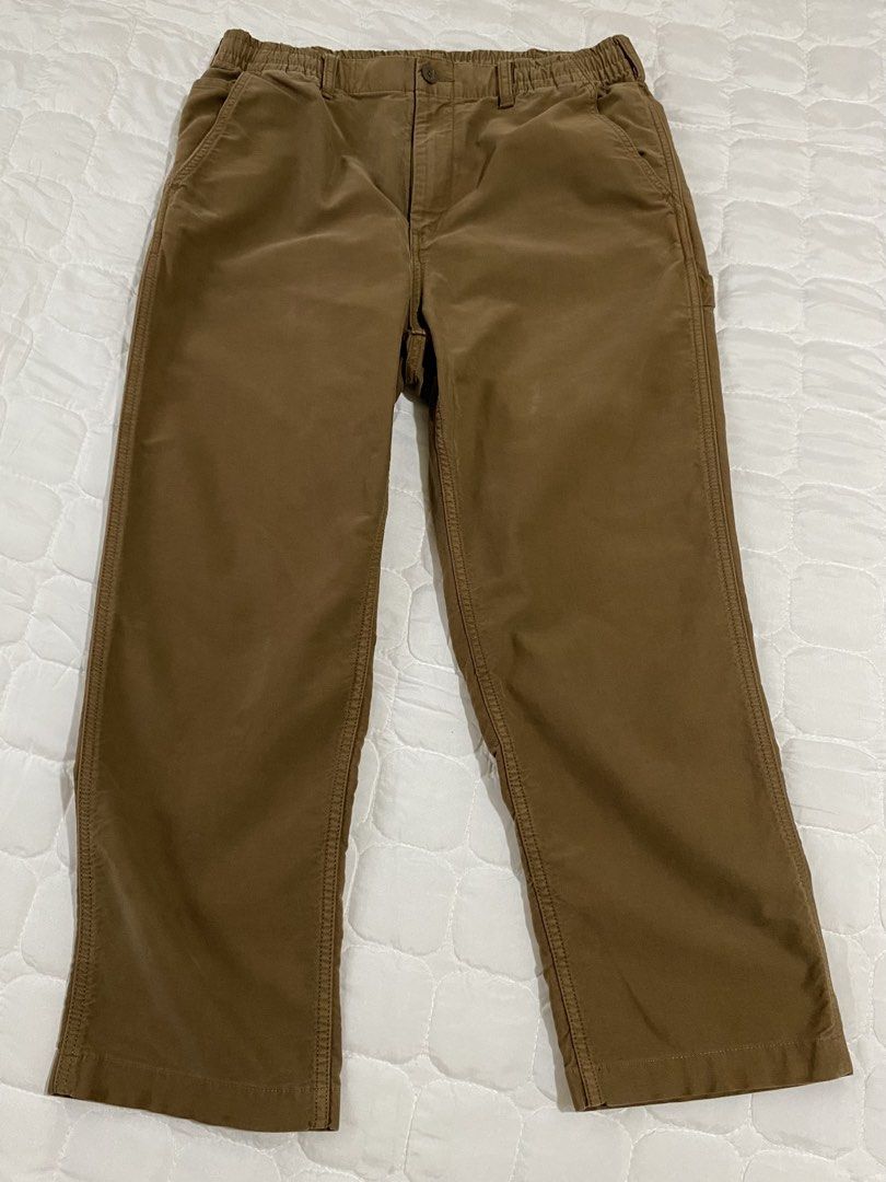 Uniqlo Wide Fit Work Pants (Category: Jeans) located in Quezon City. Submitted by brattybabe (Listing ID 1453442512, Image 1). Description: Color may vary due to lighting Dimes: W: 34 L: 37.5 Leg opening: 22 💳 Mode of payment: GCash, Paymaya, Metrobank, BPI 🚚 Courier: Lalamove, Grab Padala, J&T, or Toktok only. 🫶🏻 The buyer is responsible for the shipping cost. 💲 Payment first before shipping the item. ⛔️ Note: I do not accept returns/refund