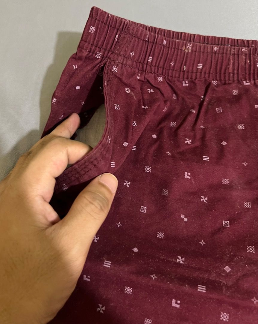 Urban Pipe Shorts (Category: Shorts) located in Quezon City. Submitted by gus_07 (Listing ID 1453578249, Image 2). Description: Size 32 RFS: Decluttering Location: Near UP Diliman, Quezon City.