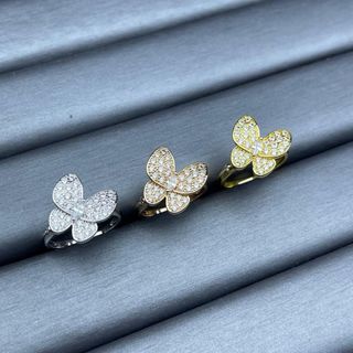 （分類：）位於 。 由 vca-jewelry 提交（商品編號 1453592524，圖片 1）。簡介： 。