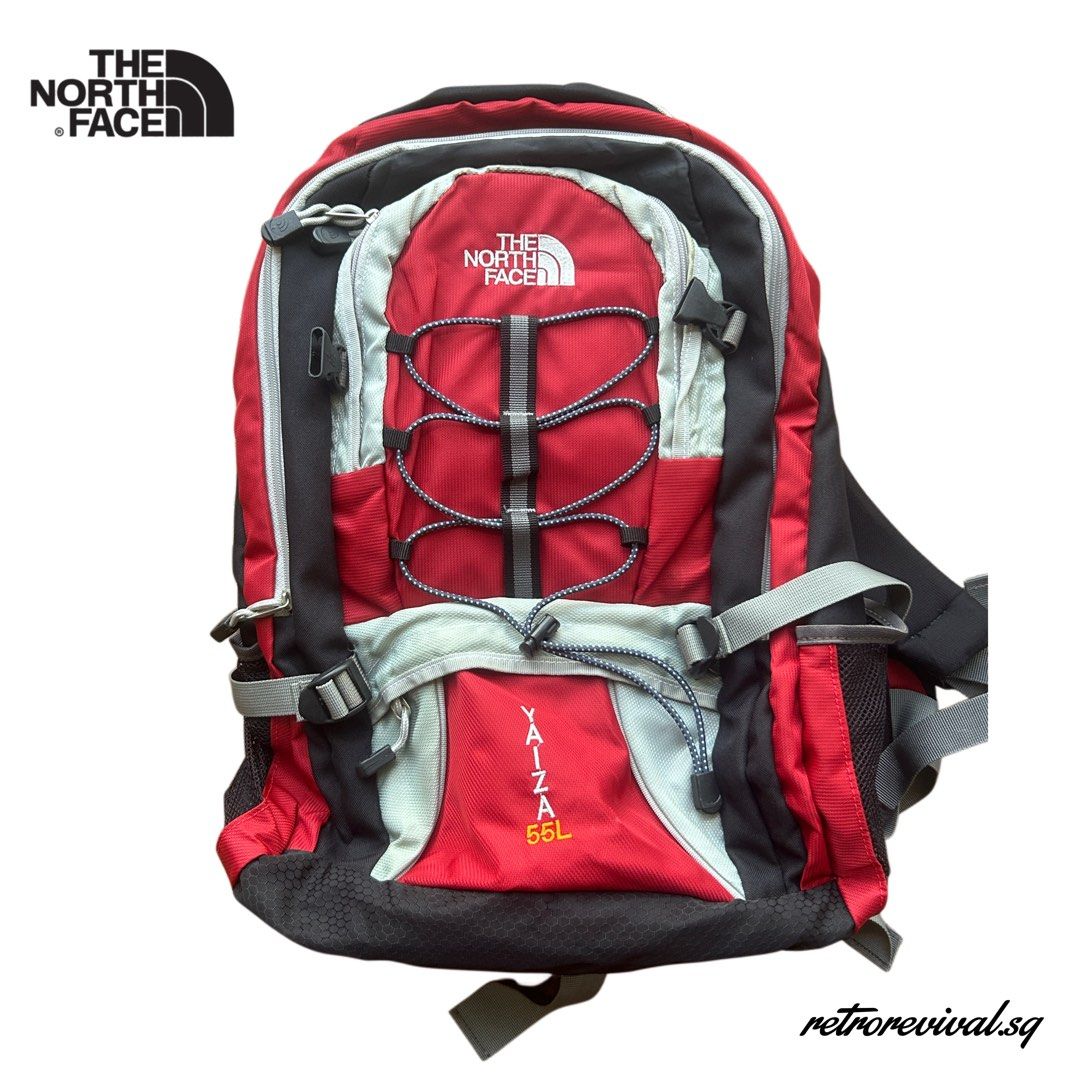 north face edc backpack The Women's Recon Everyday Backpack, Blk/Blk-NPF, OSFA | Commuter Travel Bag, 18