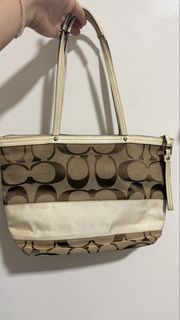 (Category: ) located in . Submitted by shoppshopp (Listing ID 1453619126, Image 1). Description: .