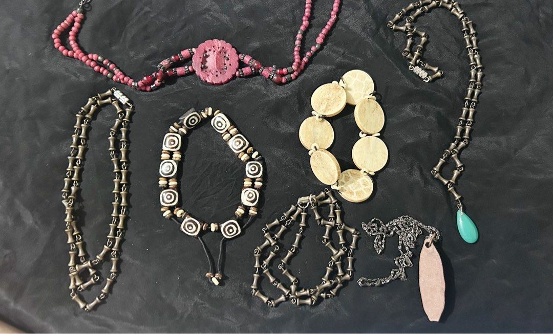 Vintage tribal /boho accessory bundle (Category: Necklaces) located in Makati City. Submitted by cestparfaitvintagejewelries (Listing ID 1453585666, Image 2). Description: .